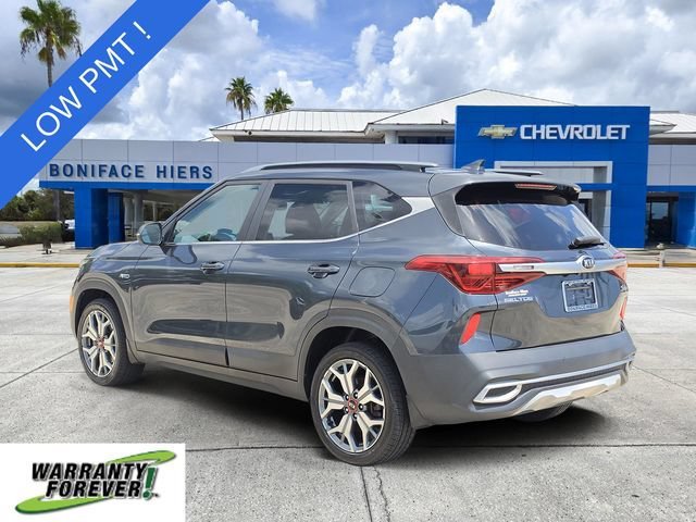 Used 2021 Gravity Gray Kia S image 3