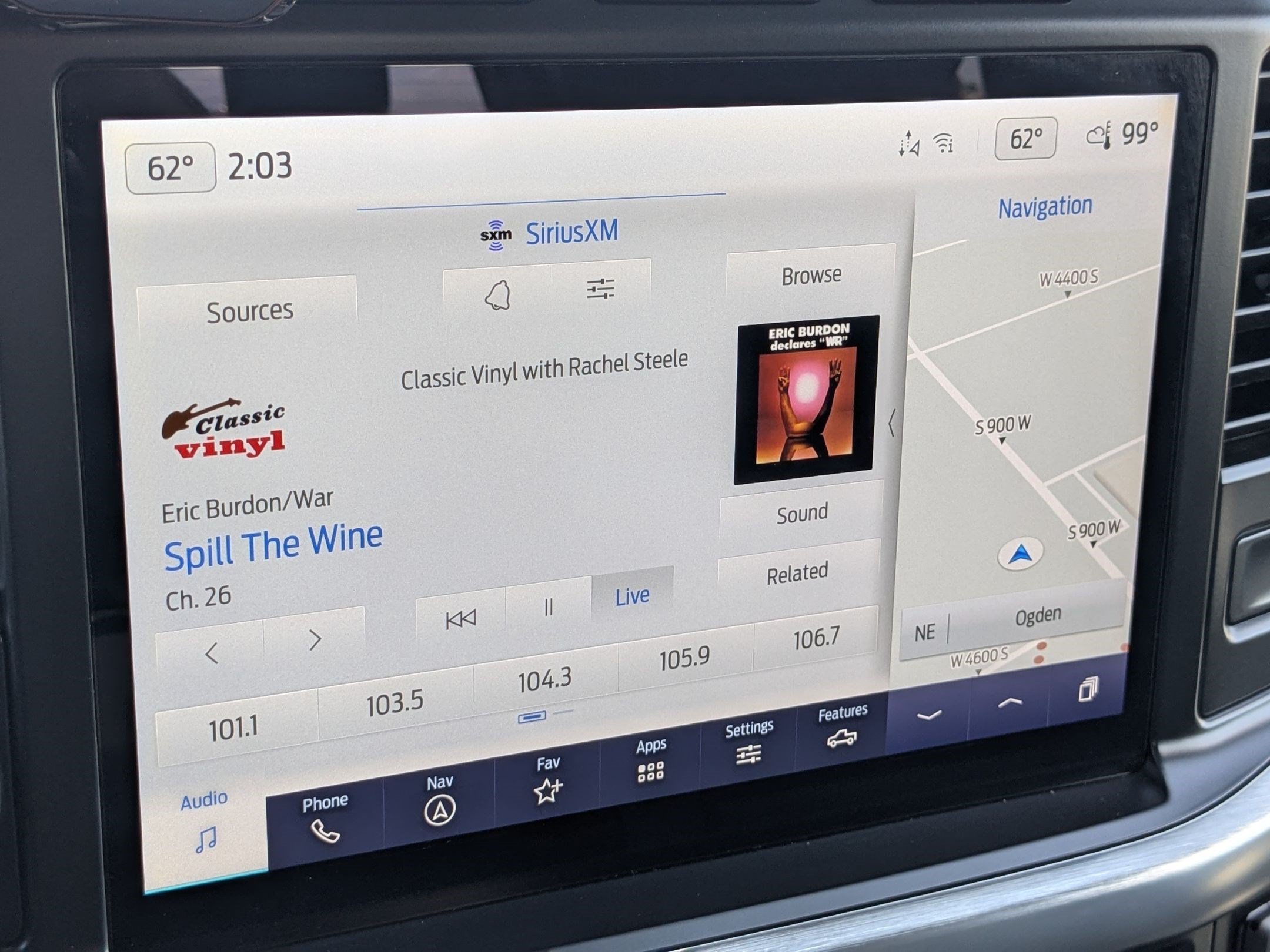 Used 2023 Oxford White Ford LARIAT image 23