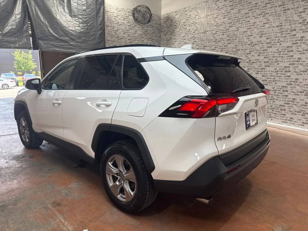 Used 2023 White Toyota XLE image 5