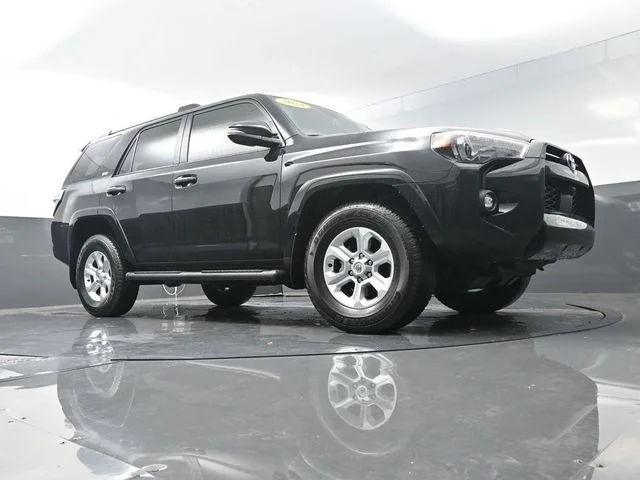 Used 2024 Black Toyota SR5 Premium image 31