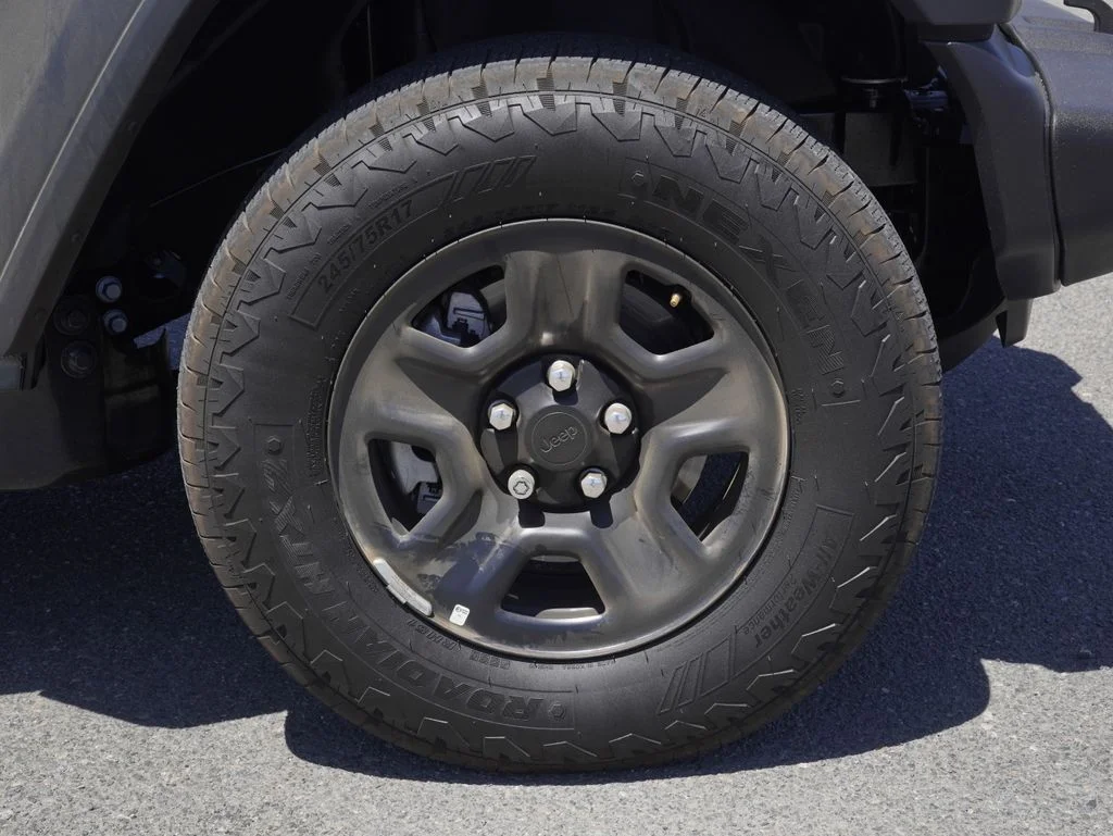 Used 2026 Gray Jeep Sport image 3
