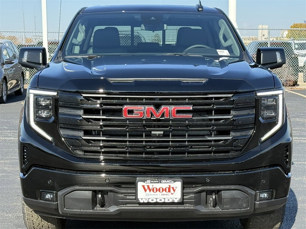2026 GMC SIERRA - Image 2