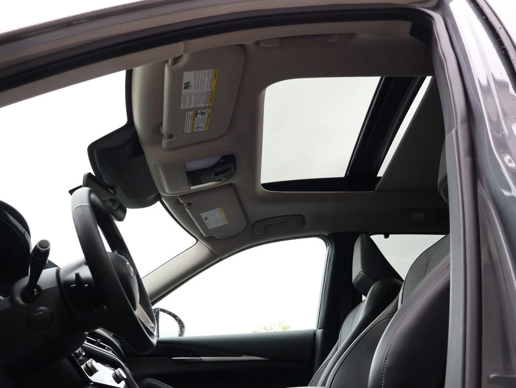Used 2025 Gray INFINITI Sensory image 41