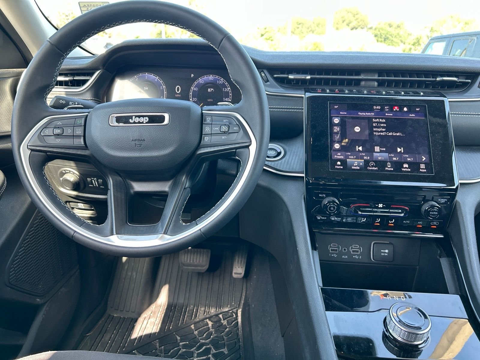 Used 2023 Red Jeep Laredo image 23