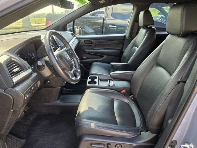 Used 2023 Sonic Gray Pearl Honda Sport image 9
