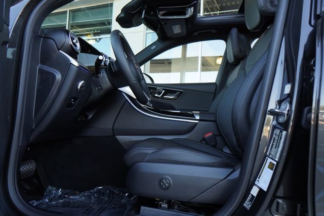 New 2026 Graphite Grey Metallic Mercedes-Benz GLC 300 image 51