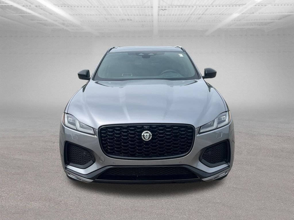 New 2026 Eiger Grey Jaguar P250 R-Dynamic S image 8