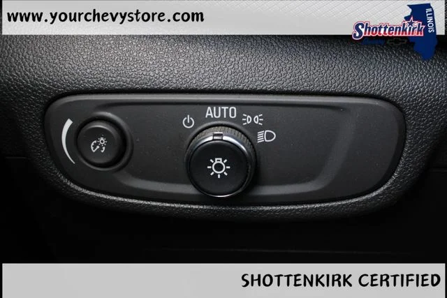 Used 2024 White Chevrolet RS image 21