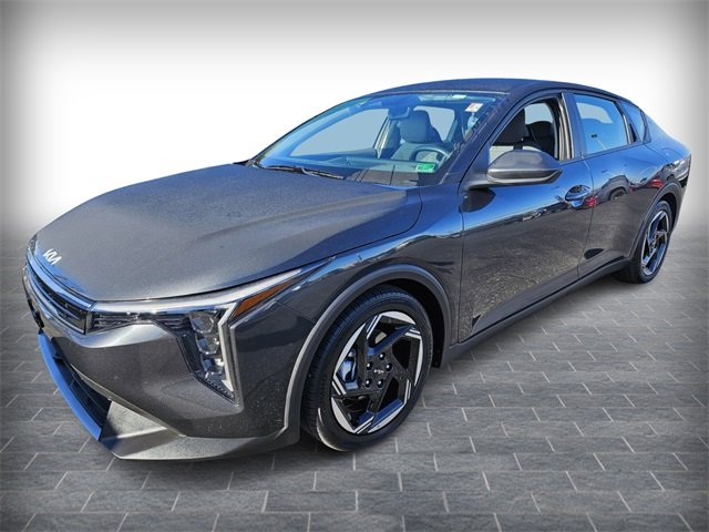 2025 Kia K4 EX photo 3