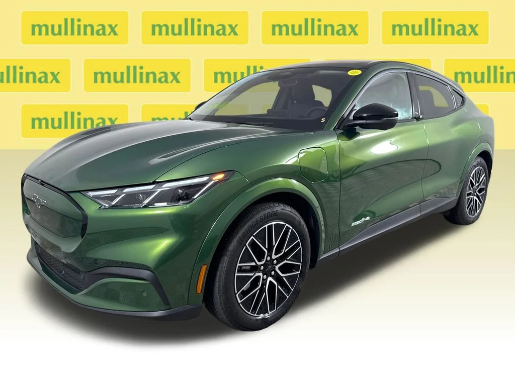 Certified Used 2025 Green Ford Premium image 16