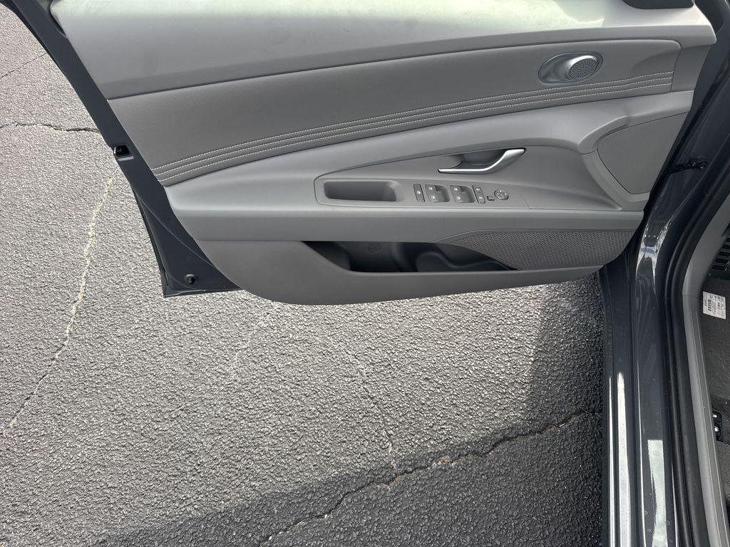 New 2026 Gray Hyundai SEL Sport image 10