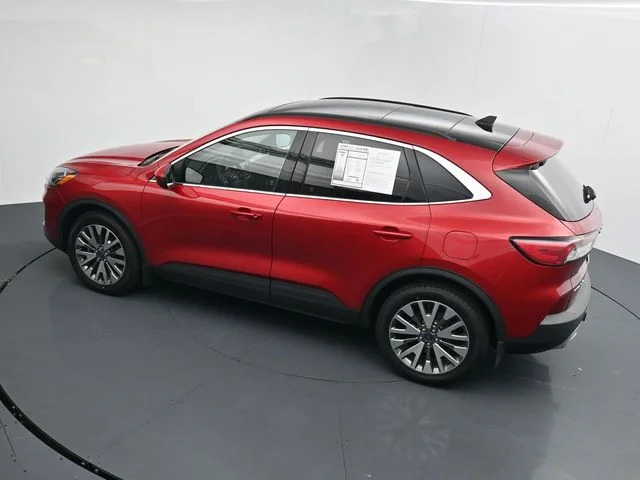 Used 2022 Red Ford Titanium image 23
