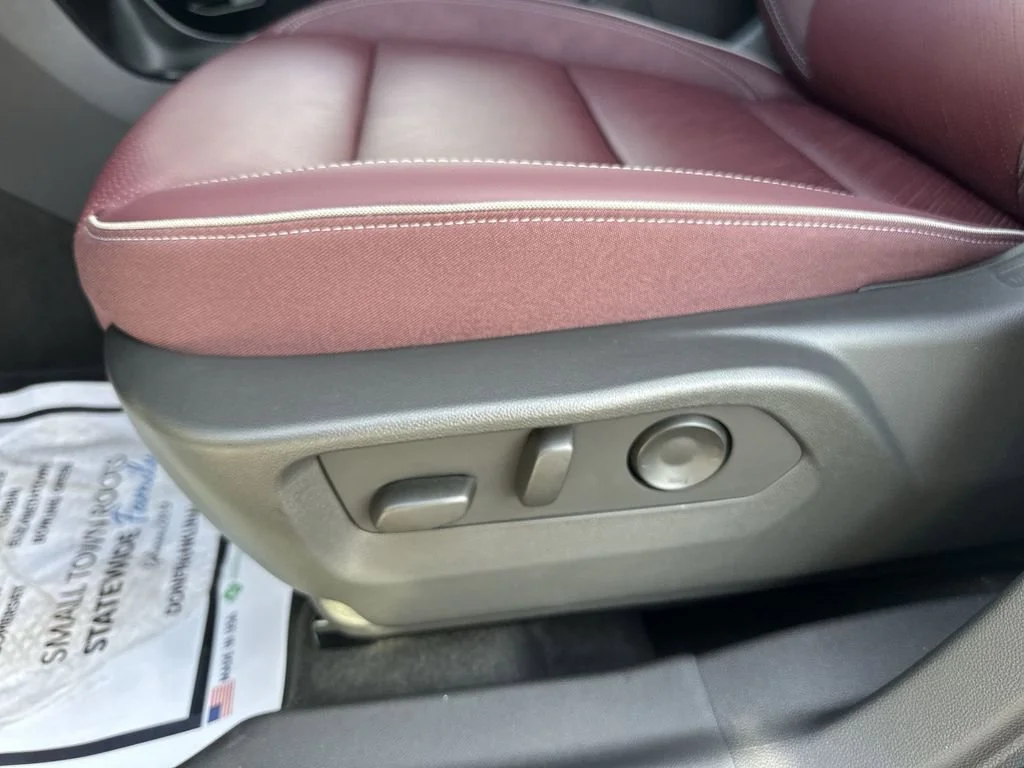 New 2026 Iridescent White Tricoat Buick Sport Touring image 12