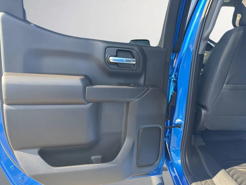 Used 2026 Riptide Blue Metallic Chevrolet Custom image 25