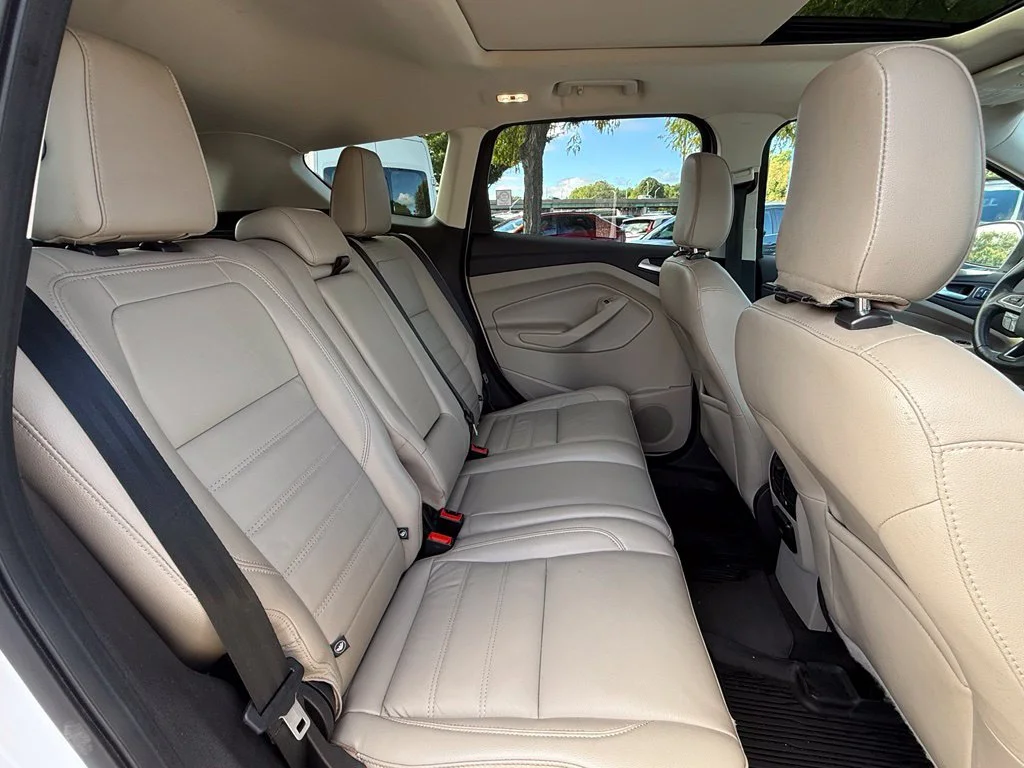 Certified Used 2019 White Platinum Clearcoat Metallic Ford Titanium image 26