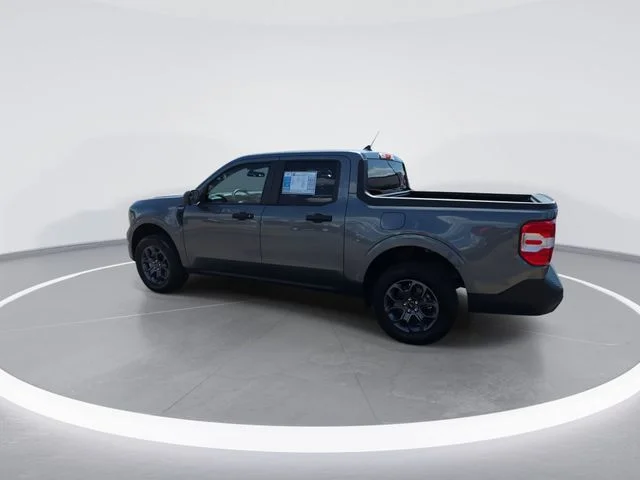 Used 2024 Gray Ford XLT image 6