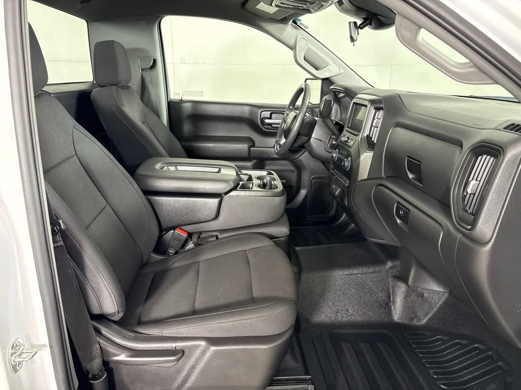 Certified Used 2025 Summit White Chevrolet WT image 19