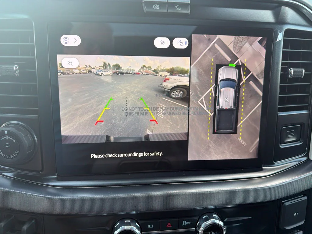 New 2027 Glacier Gray Metallic Tri-Coat Ford F-350® Platinum® image 18