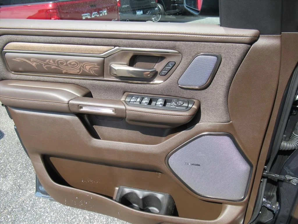 New 2026 Forged Blue Metallic Exterior Paint RAM Longhorn image 18