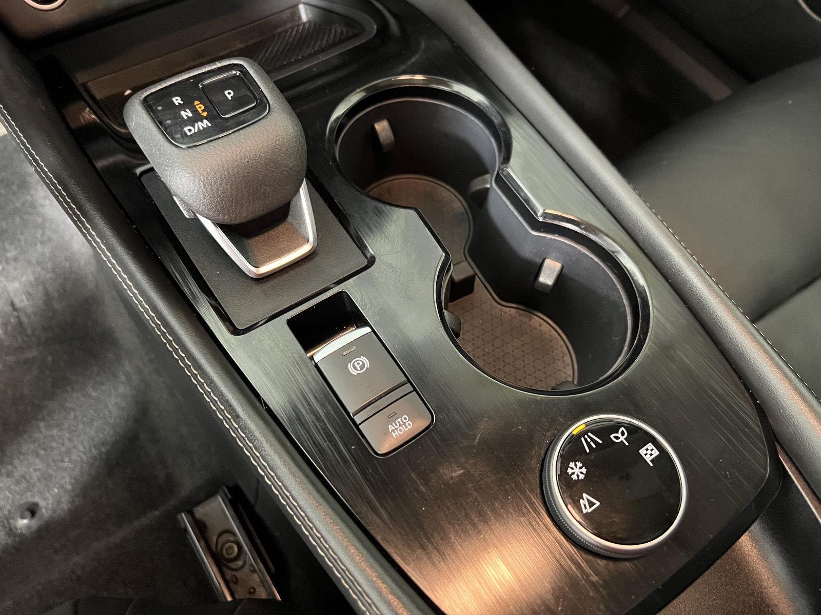 Used 2022 Boulder Gray Pearl Nissan SL image 23
