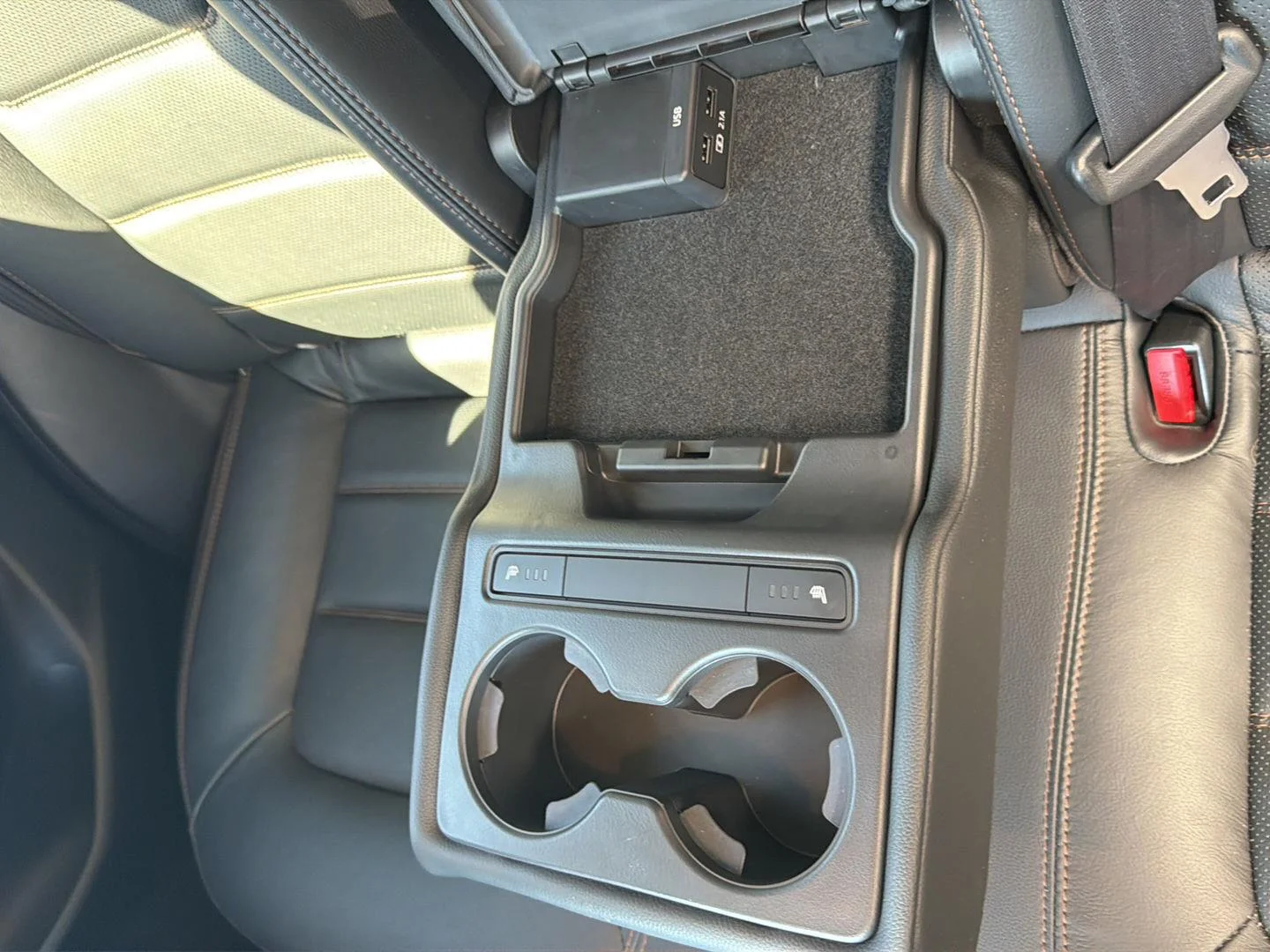 Used 2019 Machine Gray Metallic Mazda Grand Touring image 15