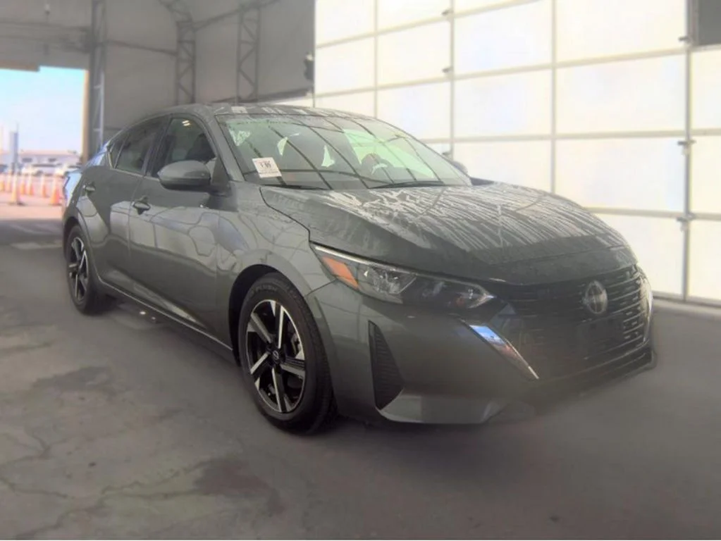 Used 2025 Gun Metallic Nissan SV image 4