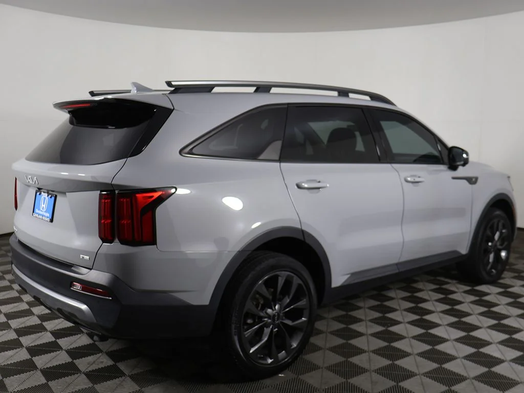 Used 2023 Gray Kia X-Line SX Prestige image 13