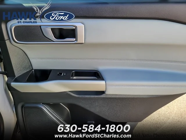 Certified Used 2023 White Metallic Ford XLT image 48
