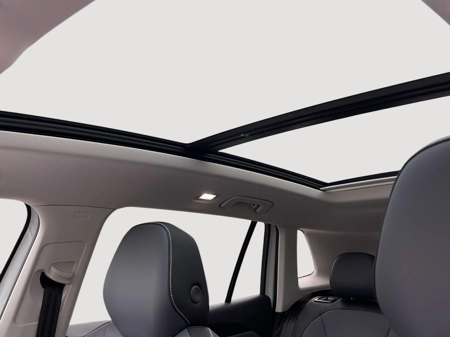 New 2026 Pure White Volkswagen SE image 31