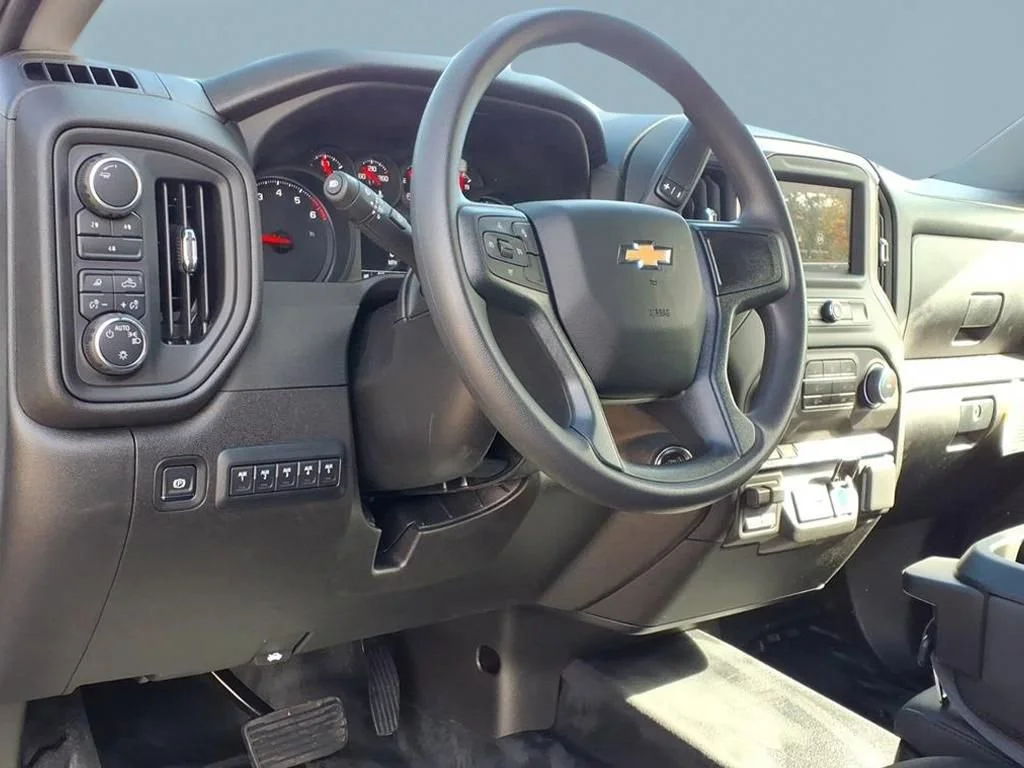 2025 Chevrolet Silverado 2500 HD Work Truck - Photo 8