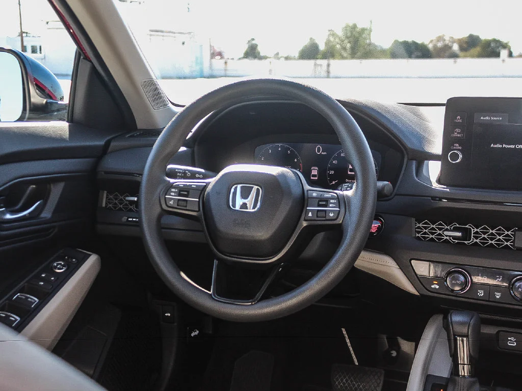 2026 Honda Accord SE - Photo 16
