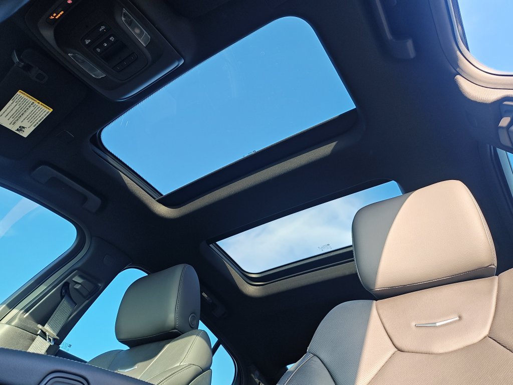 Used 2025 Black Cadillac Premium Luxury image 25