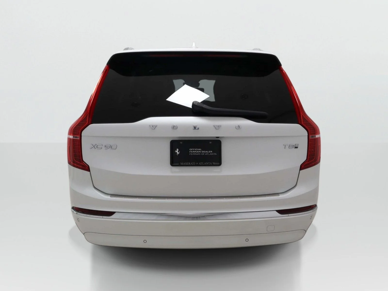 Used 2025 White Volvo Plus image 4