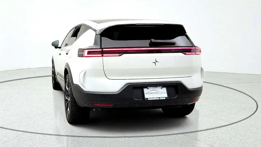 Used 2025 Snow Polestar Long Range Dual Motor w/ Performance Pack & Nappa Leather image 6
