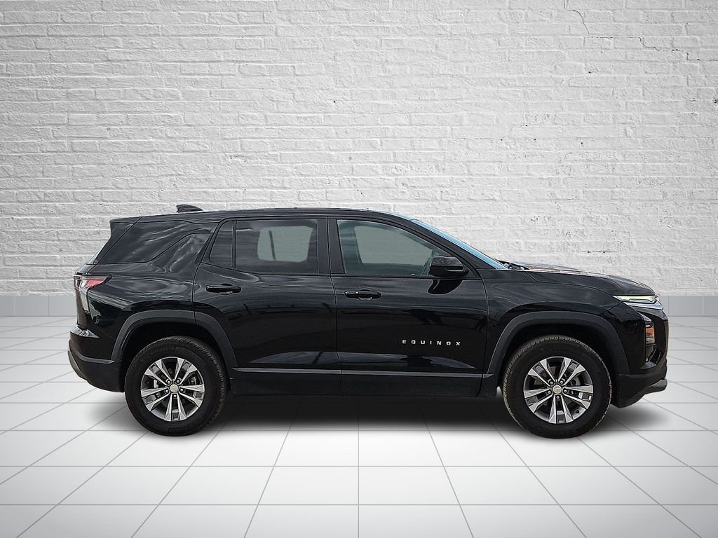 Used 2025 Black Chevrolet LT image 5