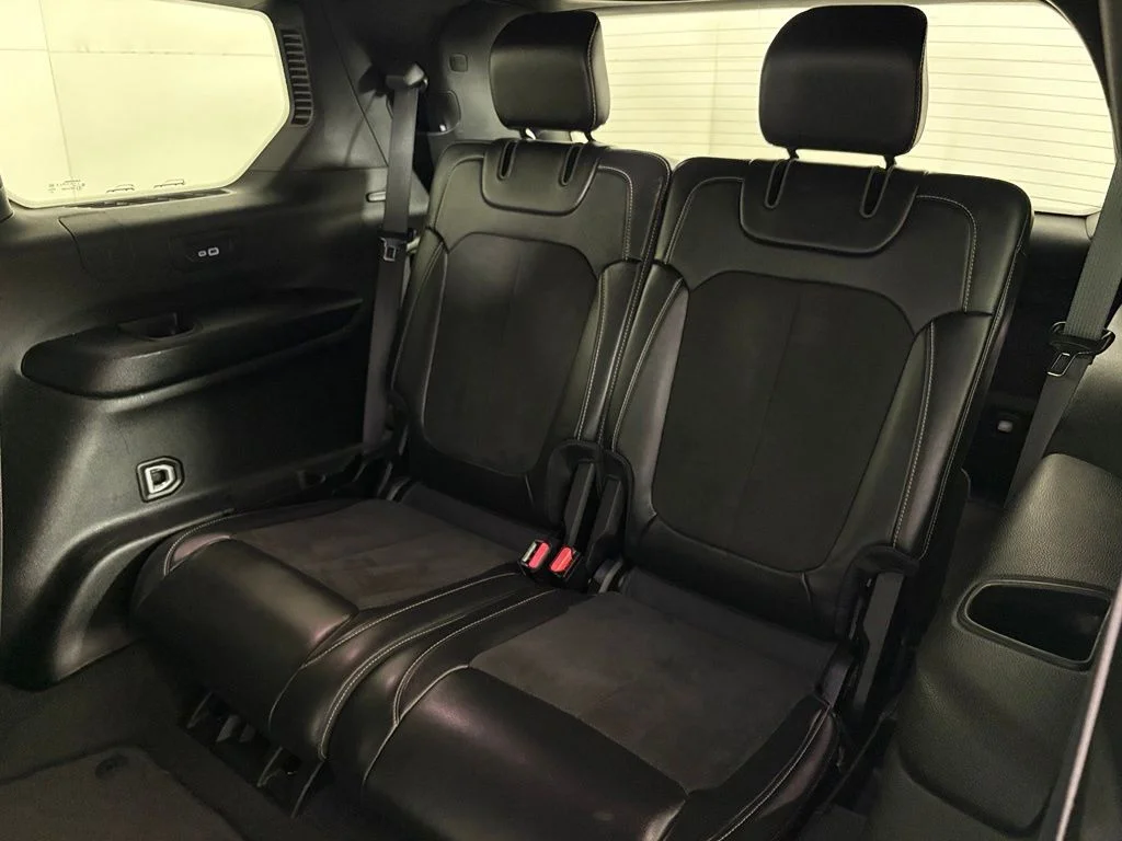 Used 2022 Bright White Clearcoat Jeep Altitude image 35