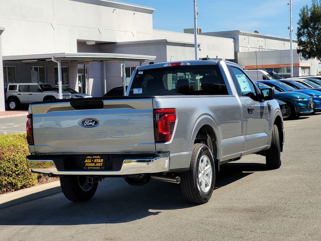 New 2026 Iconic Silver Metallic Ford XL image 3