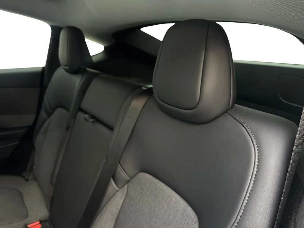 Used 2026 Black Tesla  image 32