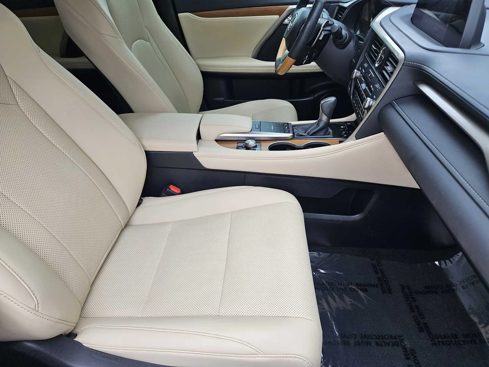 Certified Used 2022 EMINENT WHITE PEARL Lexus  image 9