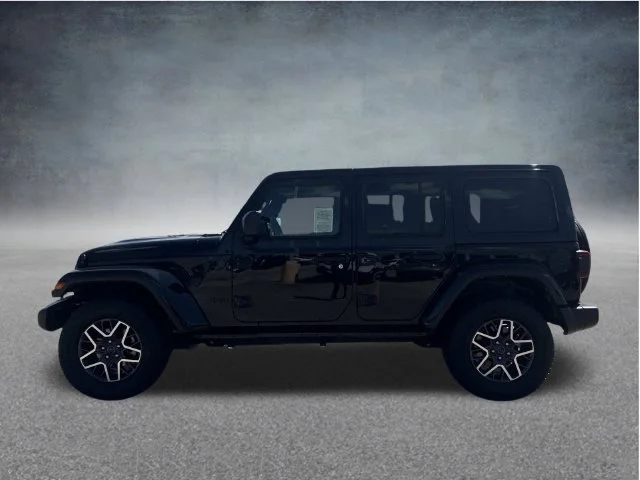 Used 2025 Black Jeep Sahara image 11