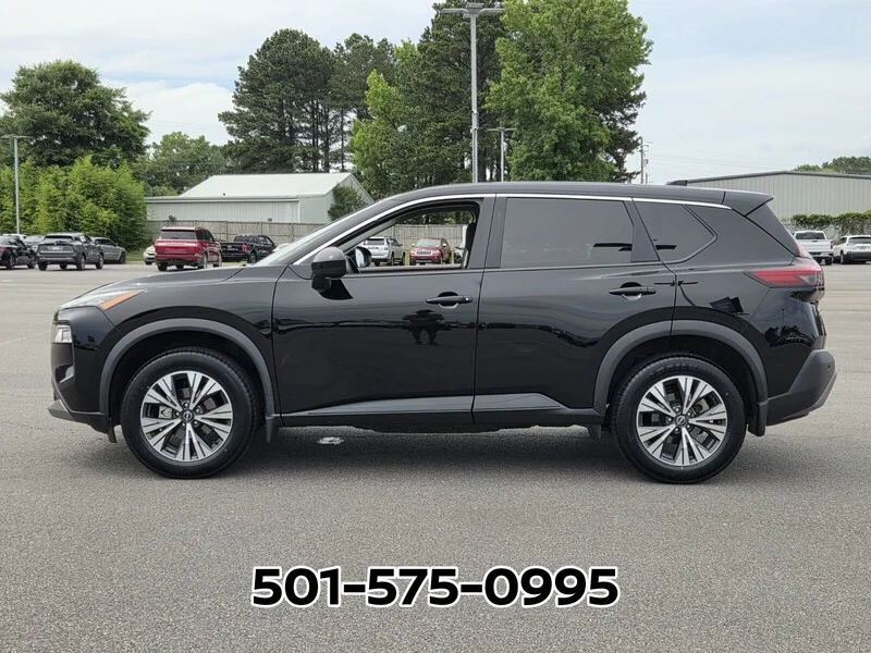 Used 2023 Super Black NISSAN FWD SV image 2