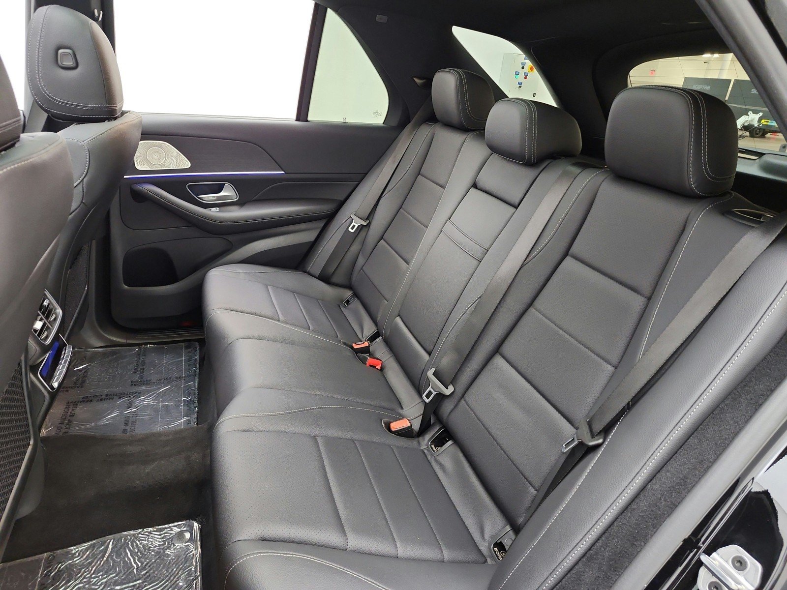 Certified Used 2026 Black Mercedes-Benz GLE 450 4MATIC® SUV image 16