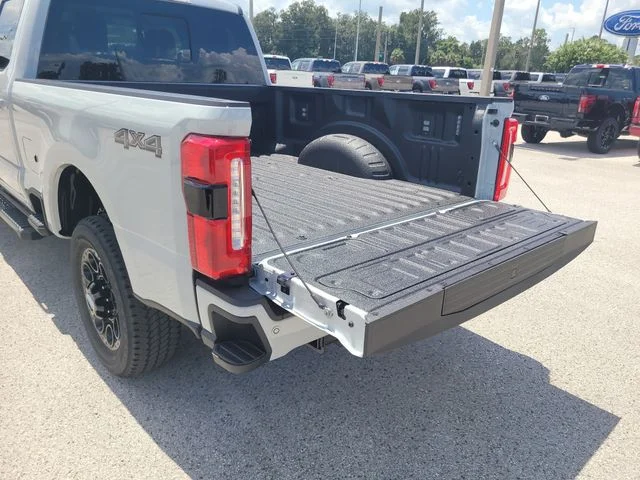 New 2026 Avalanche Ford Lariat image 11