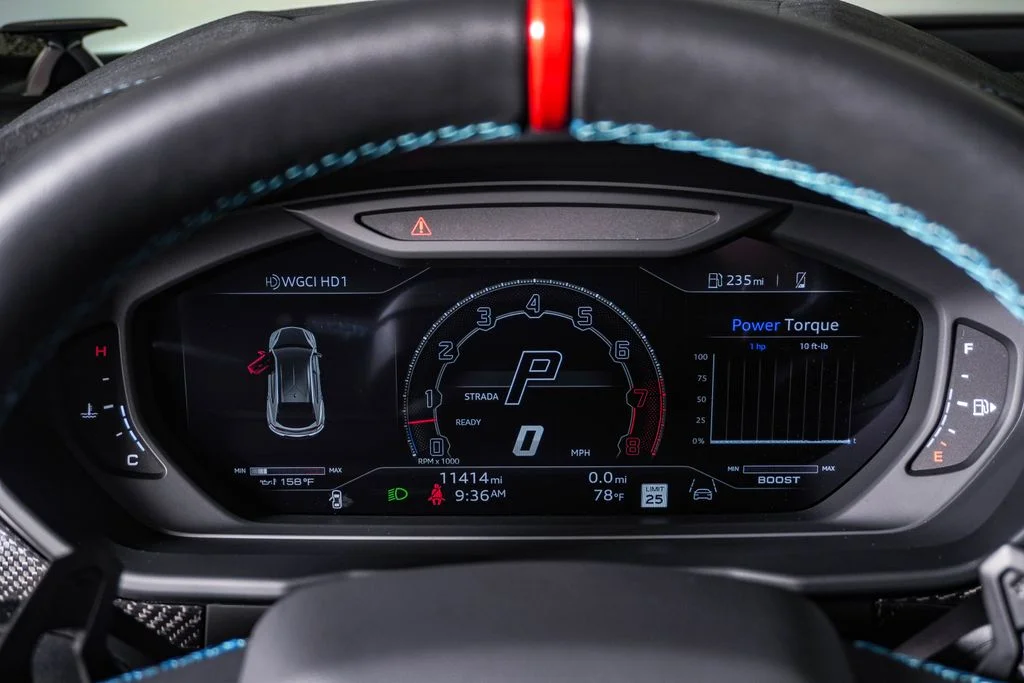 Used 2024 Blu Cepheus Metallic Lamborghini Performante image 27