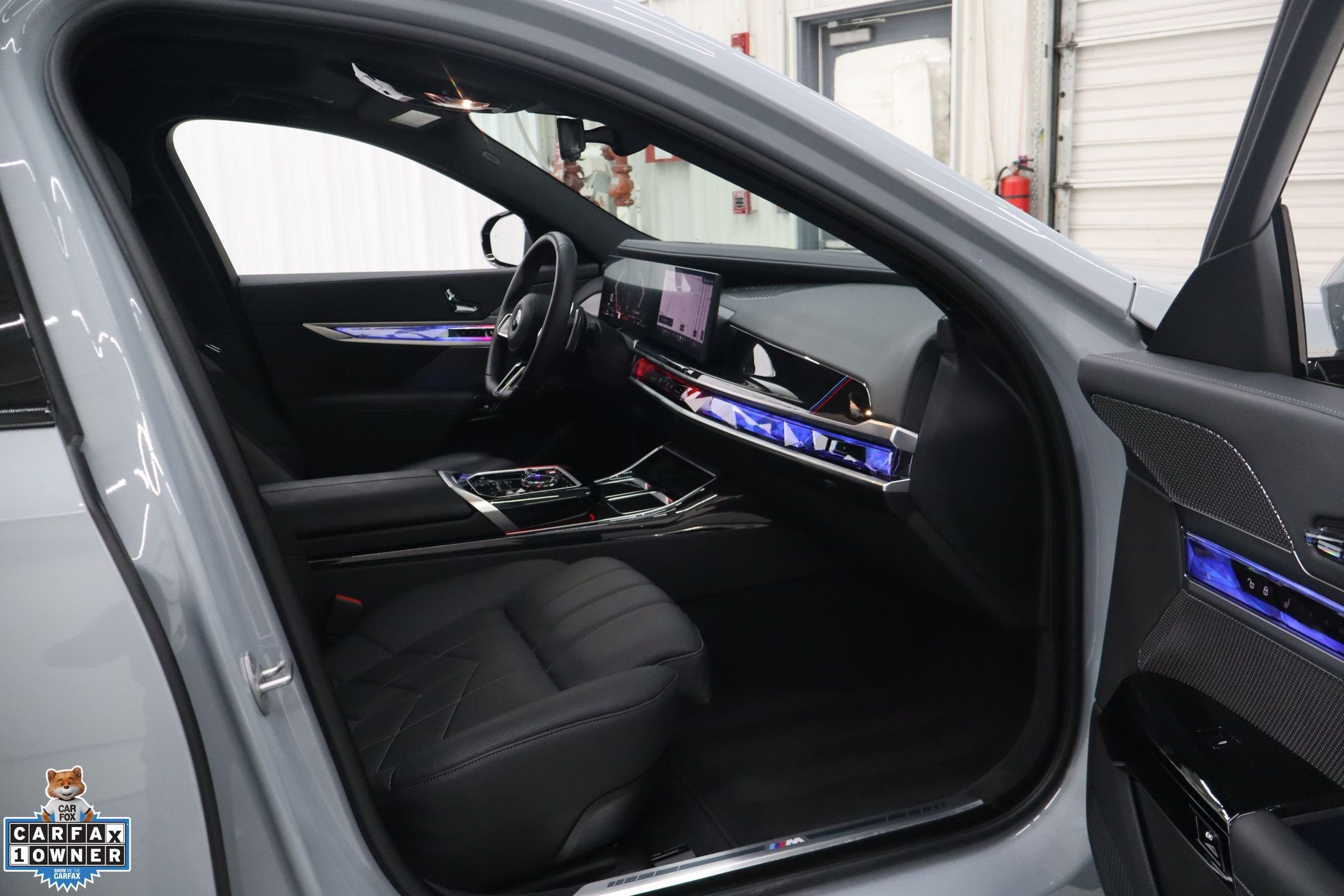 Used 2026 Black BMW 740i xDrive image 31