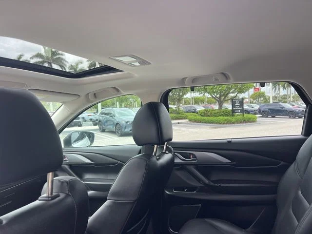 Used 2020 White Mazda Touring image 38