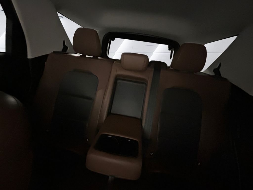 Used 2022 Green Ford Badlands image 18
