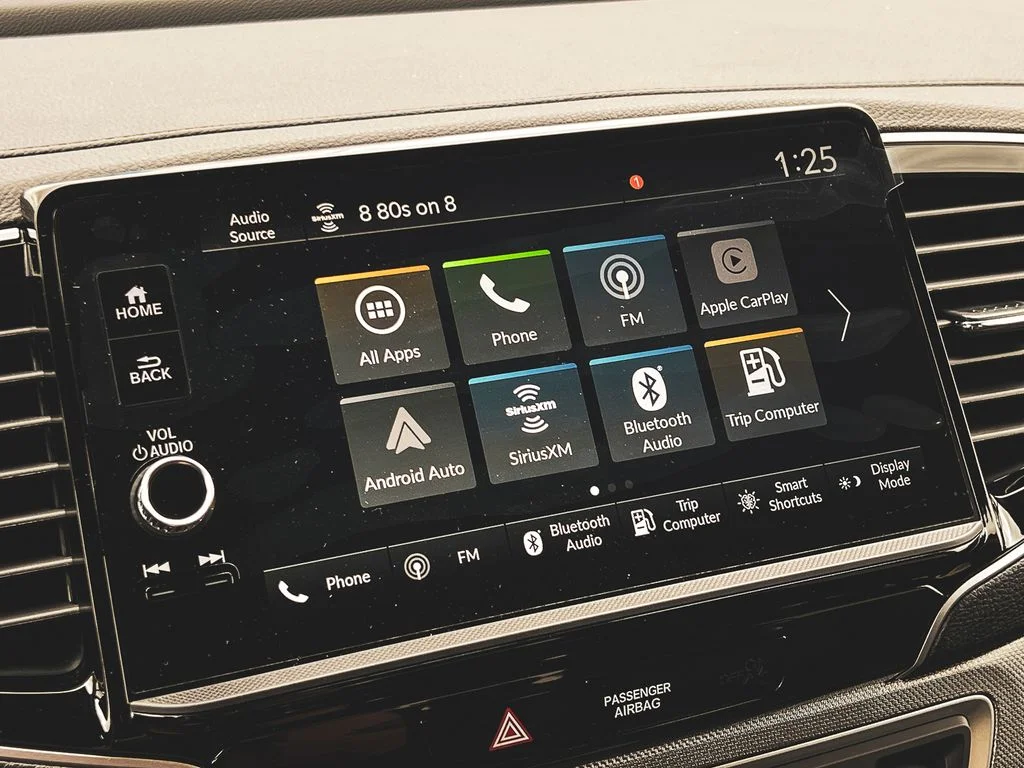 New 2026 Platinum White Pearl Honda RTL image 22