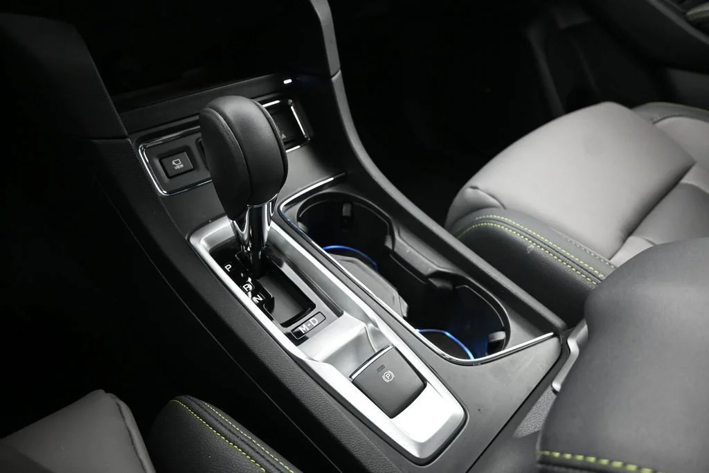 Used 2024 White Subaru Onyx Edition image 19