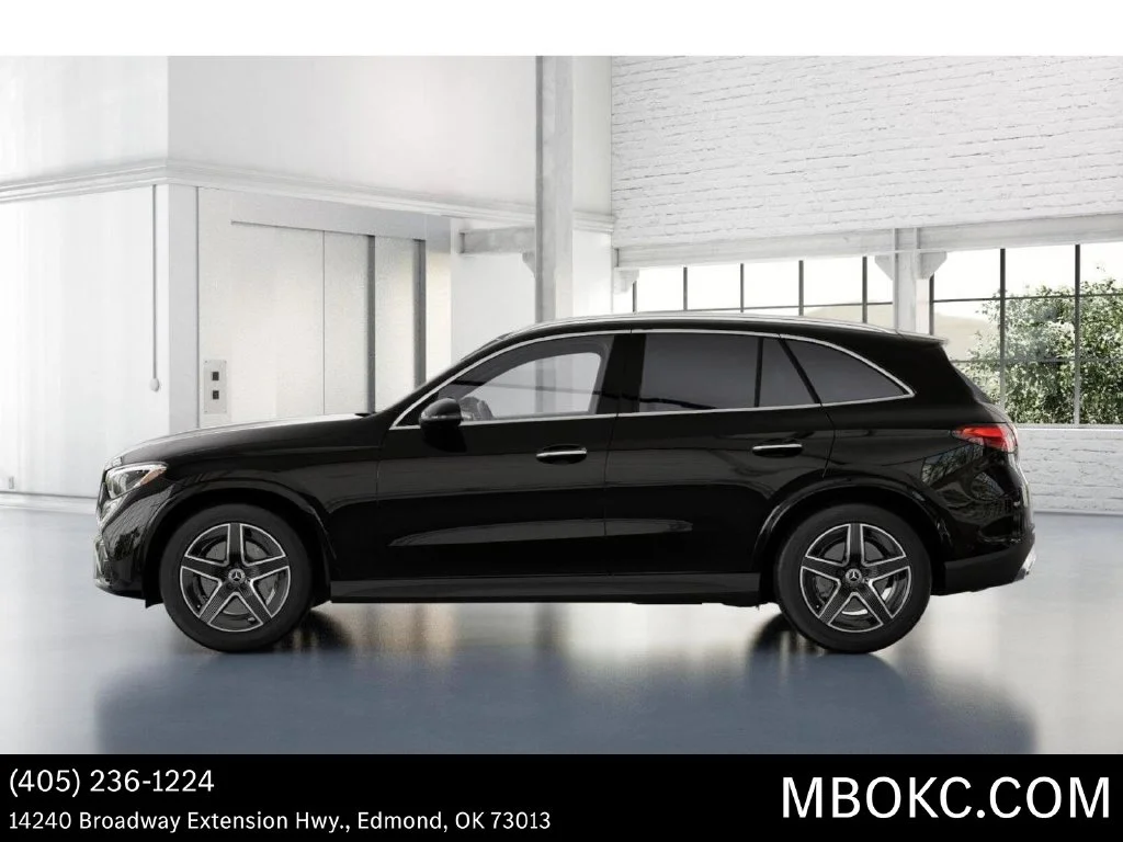 Used 2026 Black Mercedes-Benz GLC 300 image 35